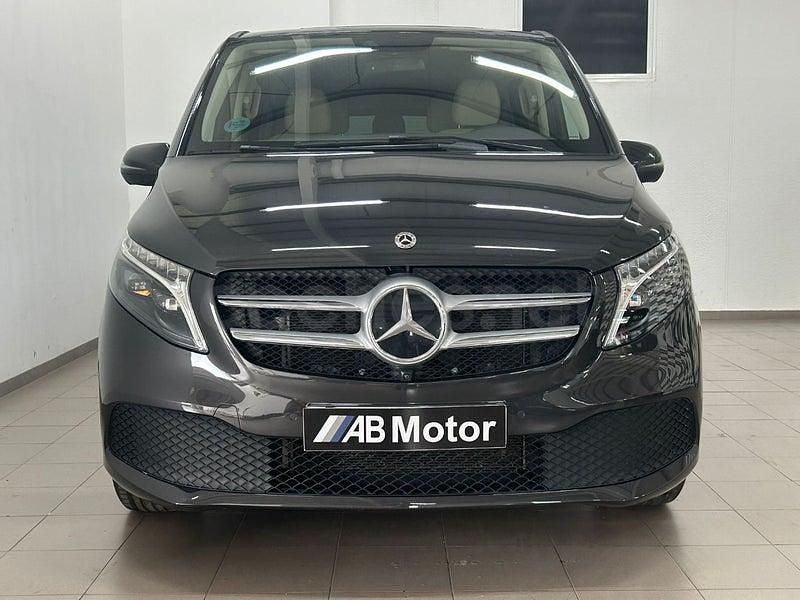 Usado Mercedes V220 Avantgarde 163 CV (119 kW) 2024 Negro Monovolumen