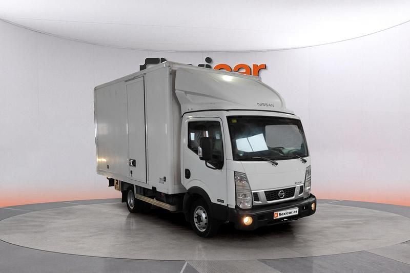 Blanco Usado 2017 Nissan Cabstar Recogida | 20.490 € - Imagen 1/4