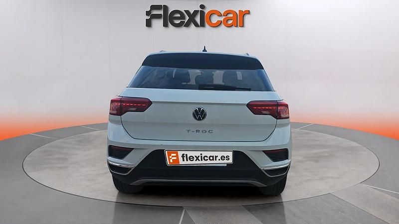 Usado VW T-Roc Advance 150 CV (110 kW) 2021 Blanco SUV
