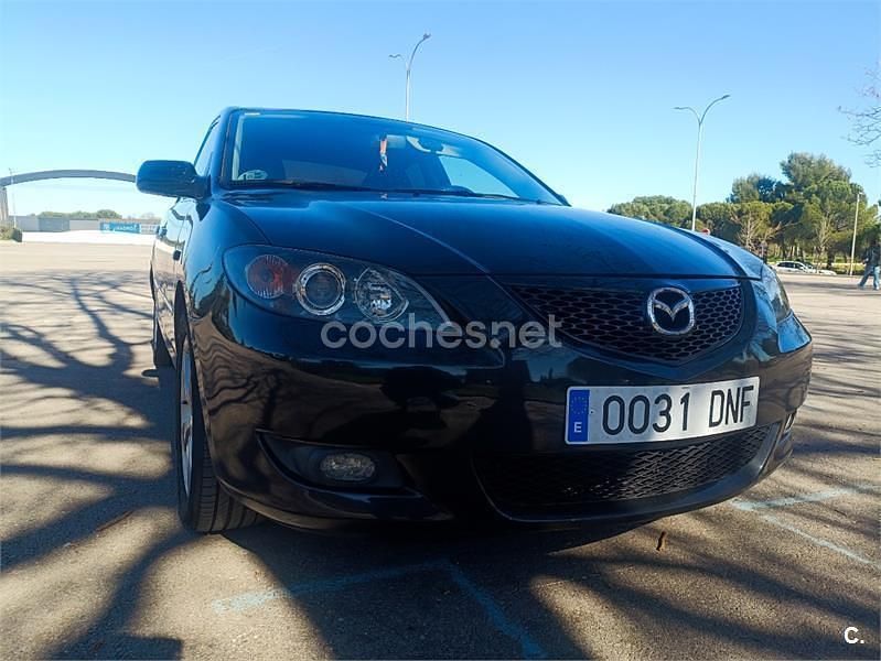 Usado Mazda 3 Active 105 CV (77 kW) 2005 Negro Berlina