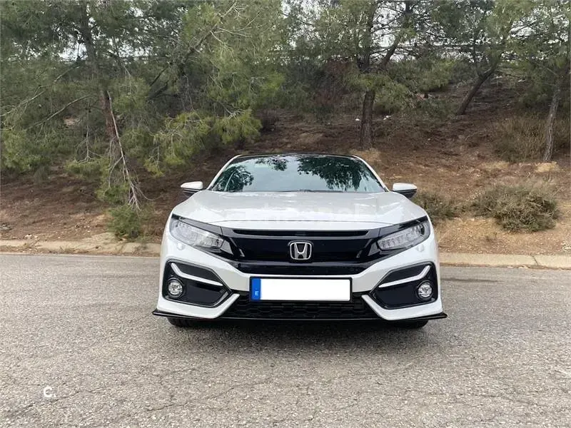 Usado Honda Civic Sport Plus 182 CV (133 kW) 2021 Blanco Berlina