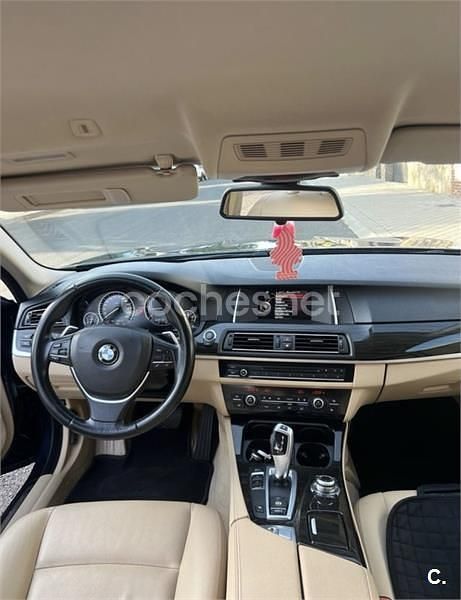 Usado BMW 520 Luxury Line 190 CV (139 kW) 2016 Azul Berlina