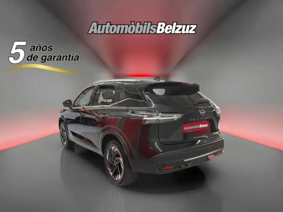 Usado Nissan Qashqai Acenta 158 CV (116 kW) 2025 Negro SUV