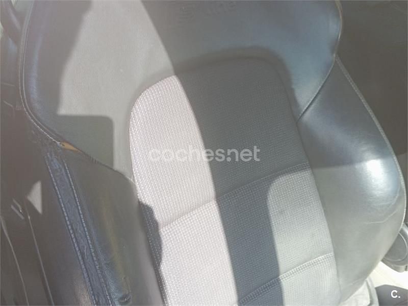 Usado Audi A3 Ambition 250 CV (183 kW) 2005 Gris / plata Utilitario