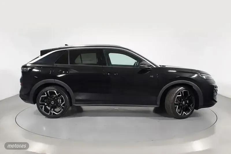 Nuevo VW T-Roc R-line 150 CV (110 kW) 2026 Negro SUV