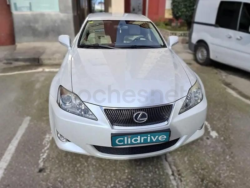 Usado Lexus IS220d 177 CV (130 kW) 2008 Blanco Berlina