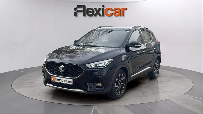 Usado MG ZS Luxury 111 HP (81 kW) 2022 Preto Sedan