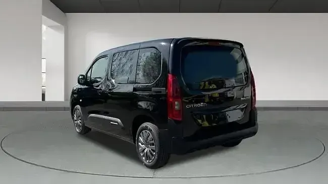 Usado Citroën Berlingo 102 CV (75 kW) 2024 Negro Monovolumen