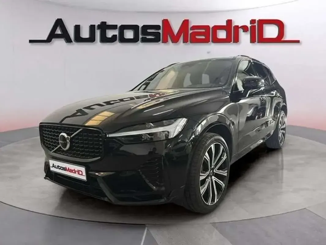 Usado Volvo XC60 Plus 197 CV (144 kW) 2022 Negro SUV