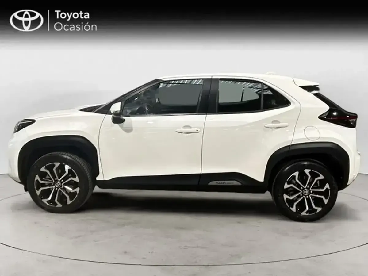 Usado Toyota Yaris Hybrid Active 2022 Blanco