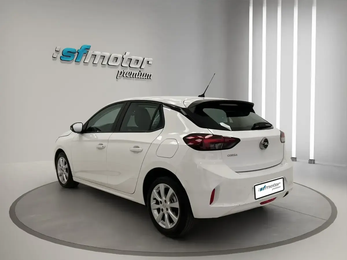 Usado Opel Corsa Edition 102 CV (75 kW) 2022 Blanco Utilitario