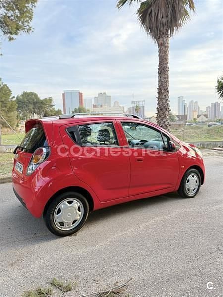 Usado Chevrolet Spark LS 81 CV (59 kW) 2010 Rojo Utilitario