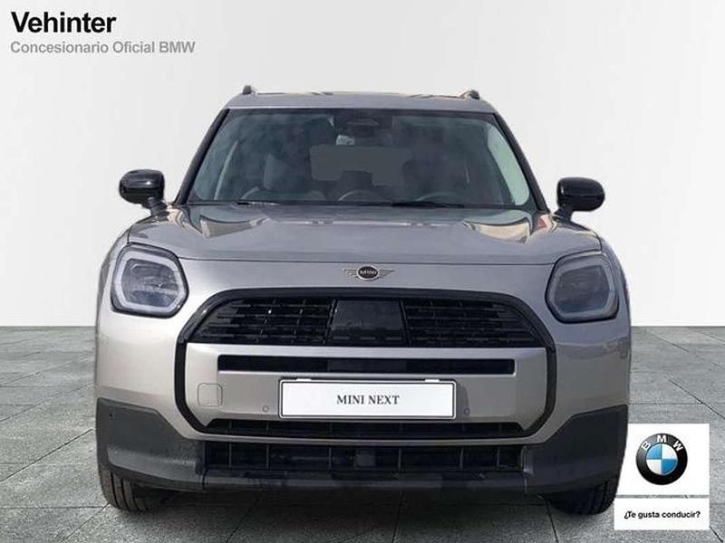 Usado Mini One D Countryman Essential 163 CV (119 kW) 2024 Plateado SUV