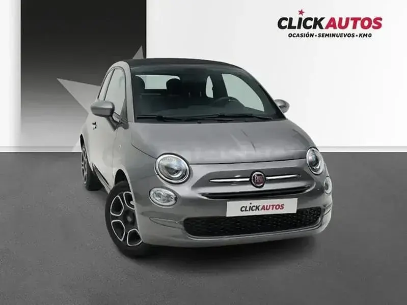 Usado Fiat 500C Club 70 CV (51 kW) 2023 Gris / plata Descapotable