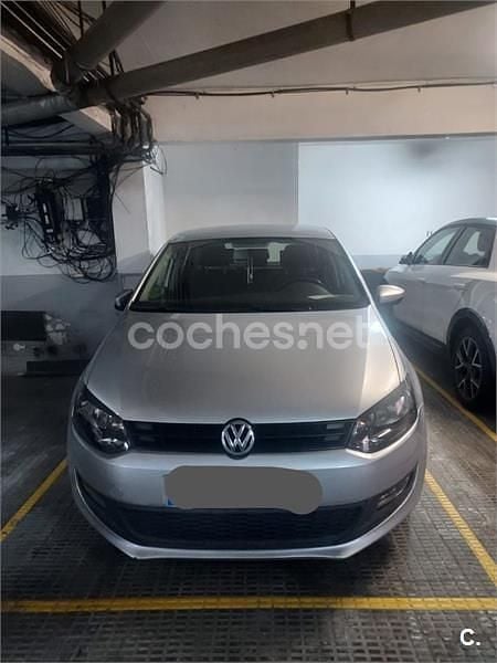 Usado VW Polo Advance 105 CV (77 kW) 2012 Gris / plata Utilitario