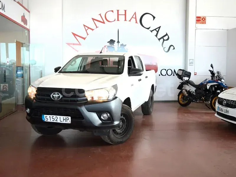 Usado Toyota HiLux 150 CV (110 kW) 2020 Blanco Pickup/Camioneta