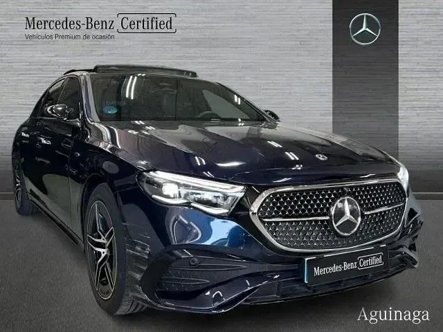 Usado Mercedes E300 313 CV (230 kW) 2025 Azul náutico
