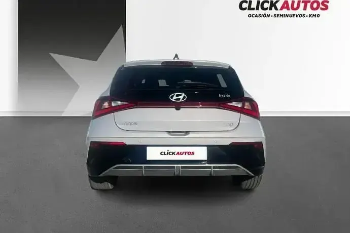 Usado Hyundai i20 100 CV (73 kW) 2025 Utilitario
