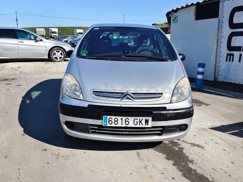 Usado Citroën Xsara Picasso 110 CV (80 kW) 2009 Gris / plata Monovolumen