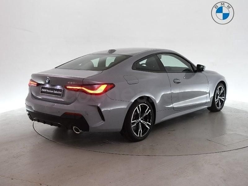 Nuevo BMW 420 Luxury Line 184 CV (135 kW) 2025 Gris / plata Coupe