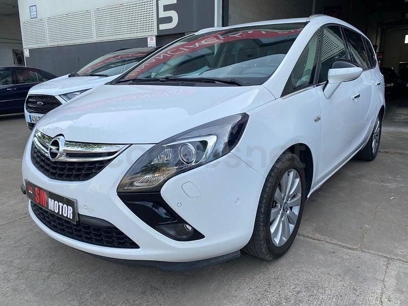 Usado Opel Zafira Tourer Excellence 130 CV (95 kW) 2012 Blanco Monovolumen