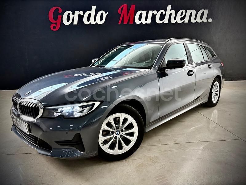 Gris / plata Usado 2021 BMW 318 Familiar | 18.900 € (Buen precio) - Imagen 1/4