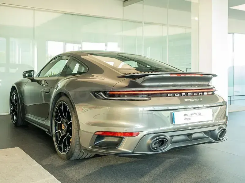 Usado Porsche 911 Turbo S 650 CV (478 kW) 2023 Gris / plata Coupe