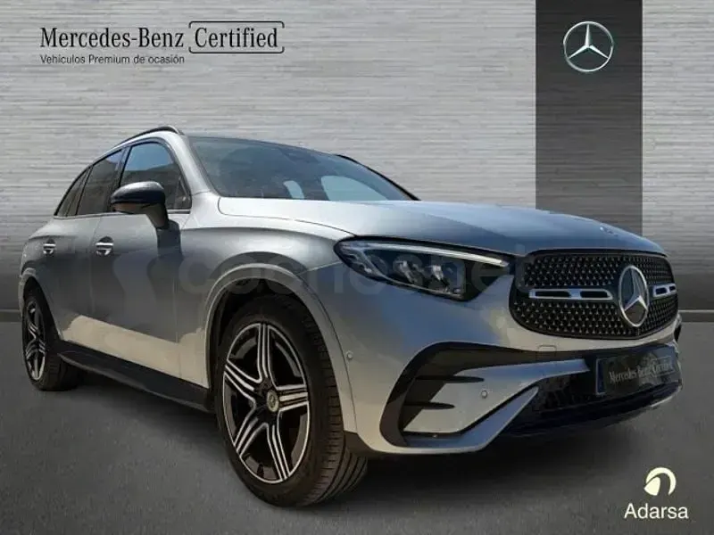 Usado Mercedes GLC200 204 CV (150 kW) 2025 Negro SUV