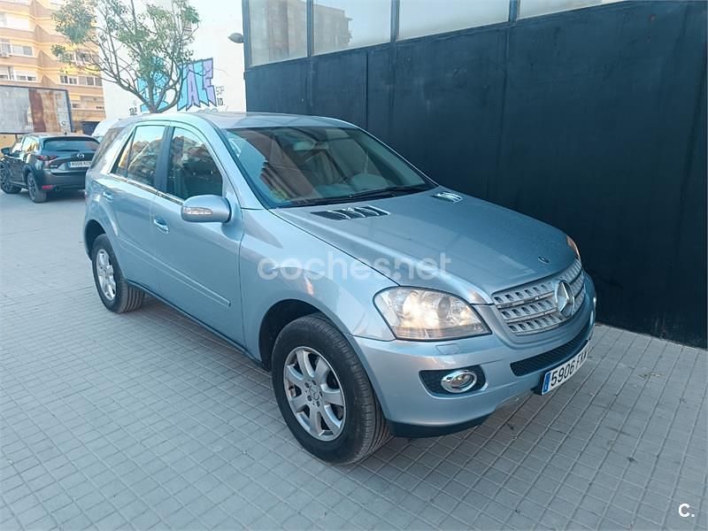 Usado Mercedes ML280 190 CV (139 kW) 2007 Gris / plata SUV