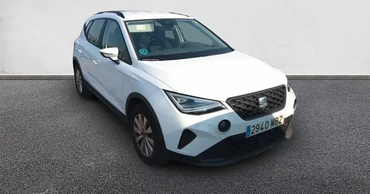 Usado Seat Arona Style 110 CV (80 kW) 2022 SUV