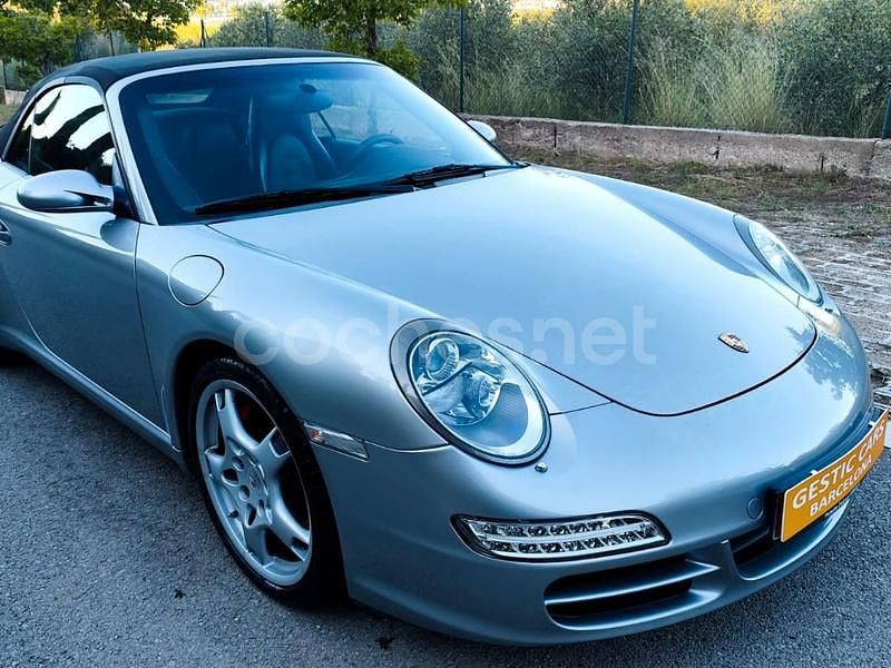 Usado Porsche 911 Carrera S Cabriolet 355 CV (261 kW) 2006 Gris / plata Descapotable
