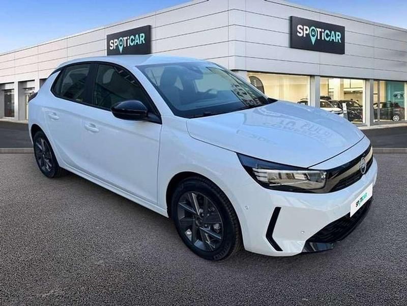 Usado Opel Corsa Edition 101 CV (74 kW) 2024 Blanco Utilitario
