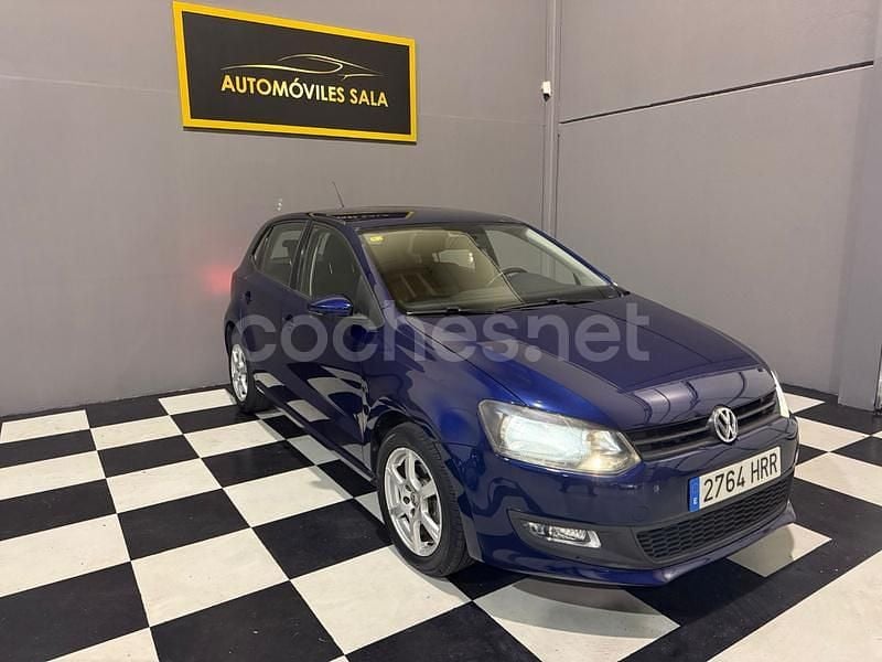 Azul Usado 2013 VW Polo Advance Berlina | 5800 € (Precio justo) - Imagen 1/4