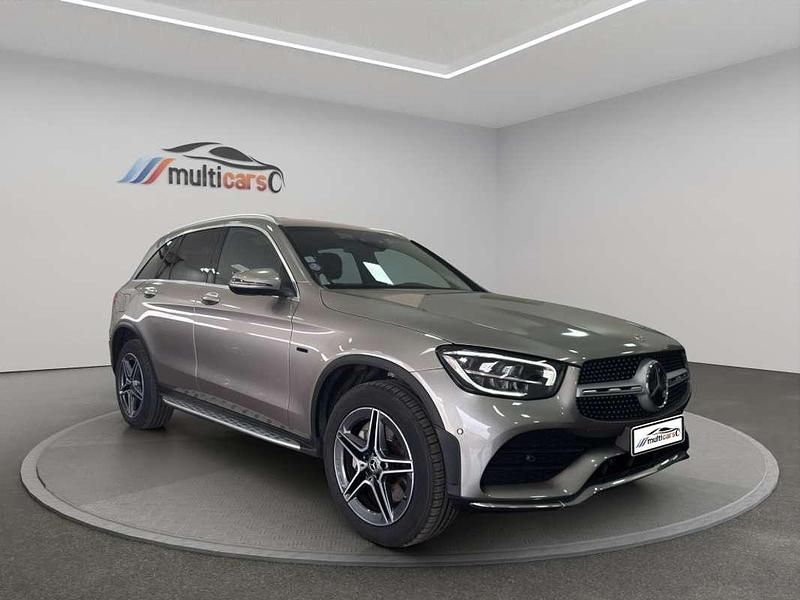 Gris Usado 2021 Mercedes GLC300e SUV | 37.800 € (Precio justo) - Imagen 1/4