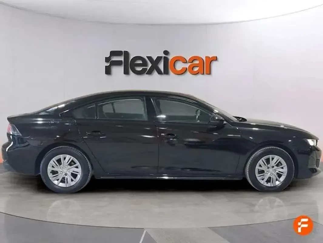Usado Peugeot 508 GT 131 CV (96 kW) 2022 Negro Berlina