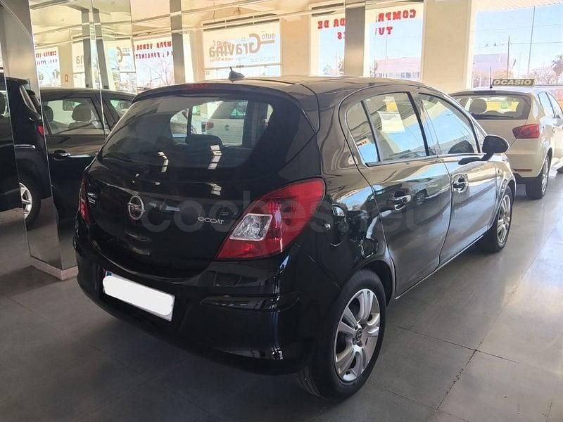 Usado Opel Corsa Selective 75 CV (55 kW) 2013 Negro Utilitario