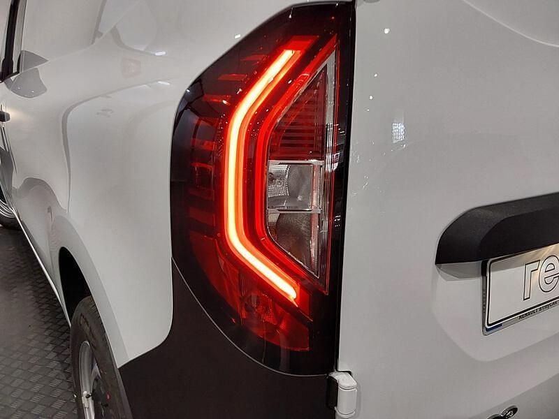 Begagnad Renault Kangoo 95 HK (69 kW) 2024 Vit Minibuss