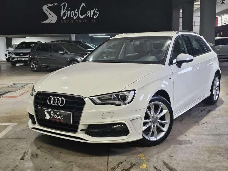 Usado Audi A3 Sportback S-Line 110 CV (80 kW) 2015 Blanco Utilitario
