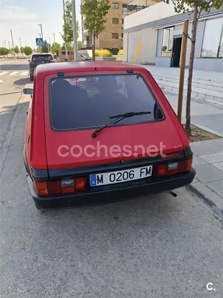 Usado Seat Marbella 40 CV (29 kW) 1987 Rojo Utilitario