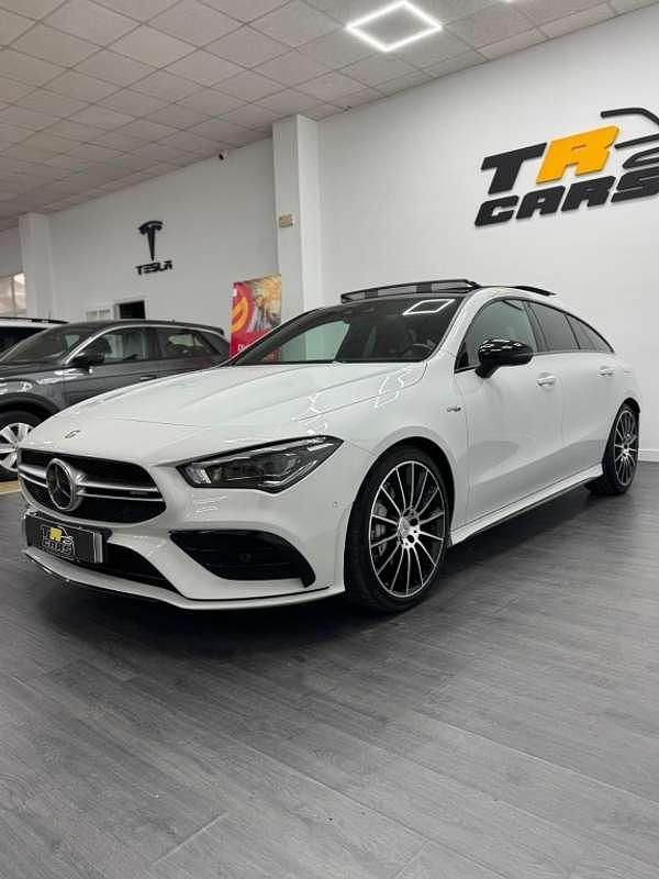 Usado Mercedes CLA45 AMG Shooting Brake AMG 306 CV (225 kW) 2019 Blanco Familiar