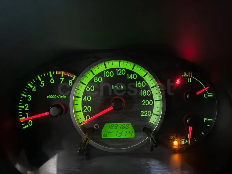 Usado Mazda 5 Sportive 145 CV (106 kW) 2006 Gris / plata Monovolumen