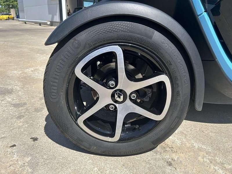 Usado Renault Twizy Life 2018 Azul Utilitario