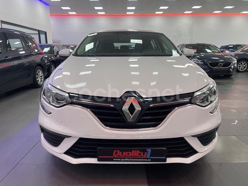 Usado Renault Mégane GrandTour Life 100 CV (73 kW) 2020 Blanco Familiar