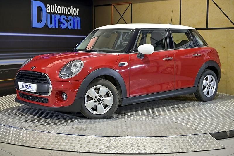 Usado Mini Cooper 102 CV (75 kW) 2020 Rojo Utilitario