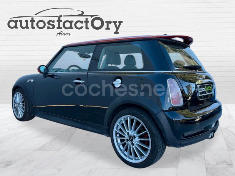 Usado Mini Cooper S 163 CV (119 kW) 2004 Negro Utilitario