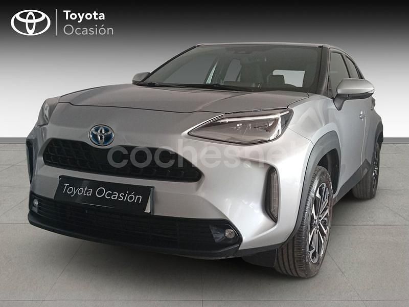 Gris / plata Usado 2024 Toyota Yaris Cross Active SUV | 26.400 € (Un poco caro) - Imagen 1/4