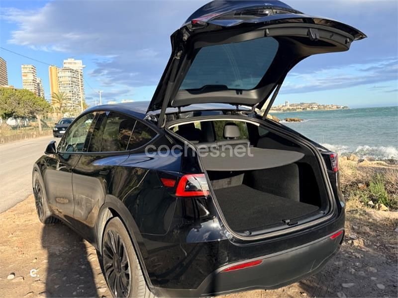 Usado Tesla Model Y 378 kW (514 CV) 2023 Eléctrico SUV
