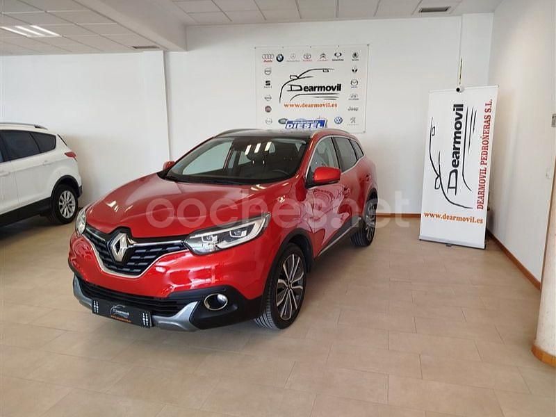 Granate Usado 2016 Renault Kadjar Zen SUV | 15.700 € (Caro) - Imagen 1/4