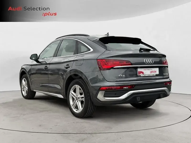 Usado Audi Q5 Sportback S-Line 299 CV (219 kW) 2024 Gris / plata SUV