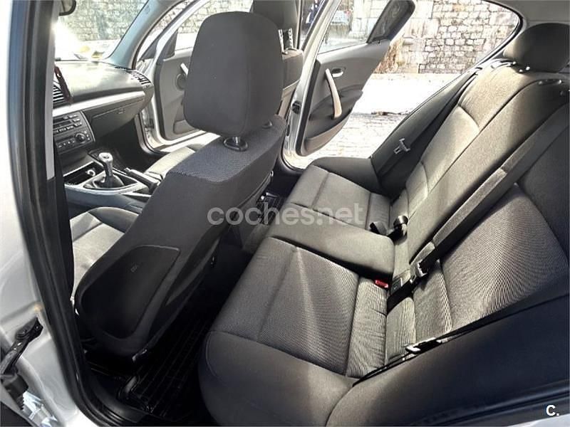 Usado BMW 120 163 CV (119 kW) 2007 Gris / plata Utilitario